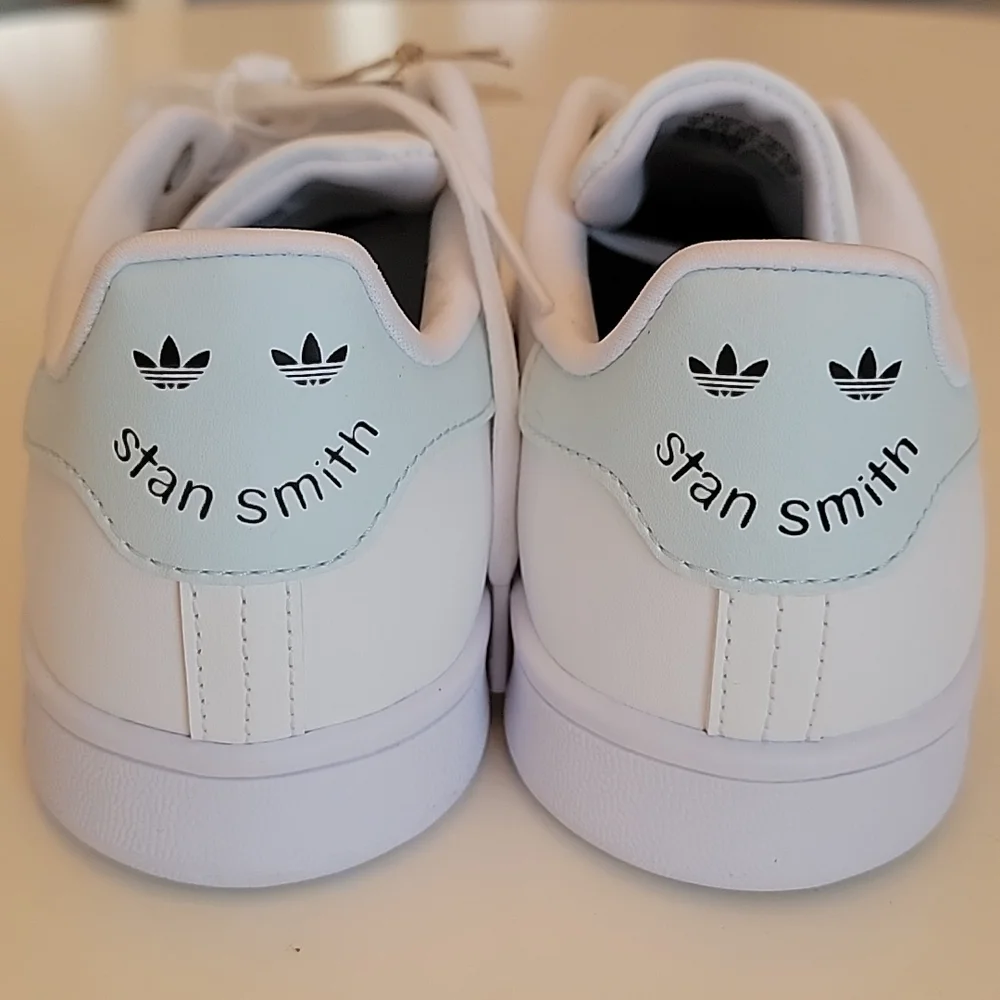 NWT Adidas Stan Smith Tiffany Blue - Picture 2 of 3